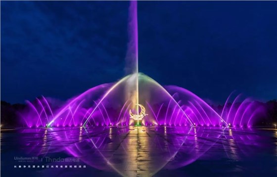 藝術燈光秀，打造“不夜城”，催生消費增長-1